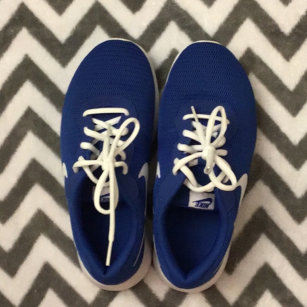 kid’s Nike athletic shoe